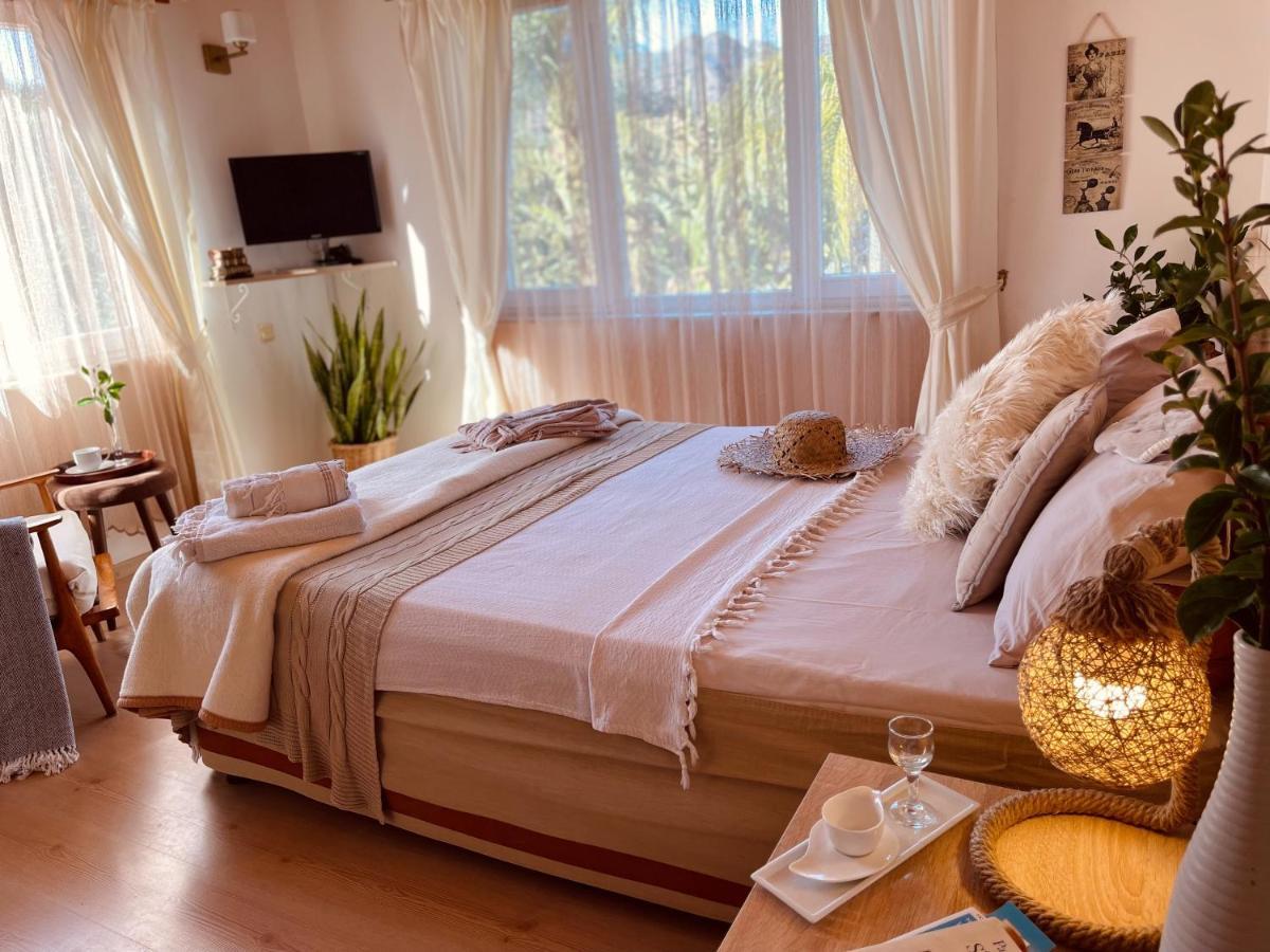 Oase Garden Hotel Чирали Экстерьер фото