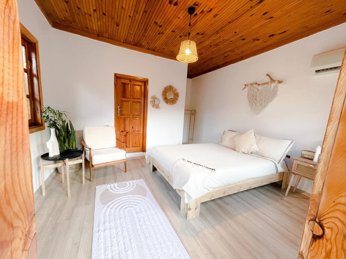 Oase Garden Hotel Чирали Экстерьер фото