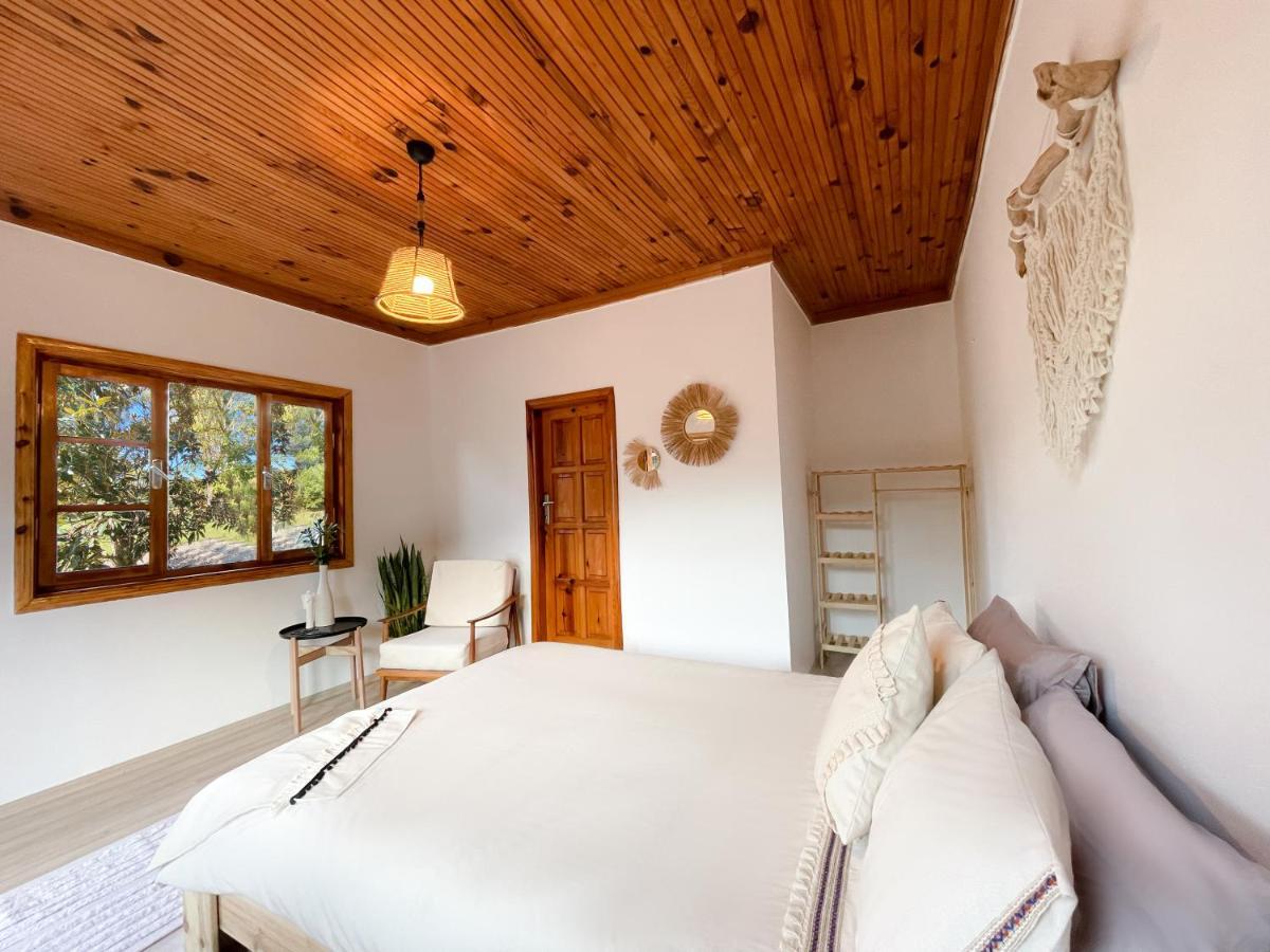 Oase Garden Hotel Чирали Экстерьер фото