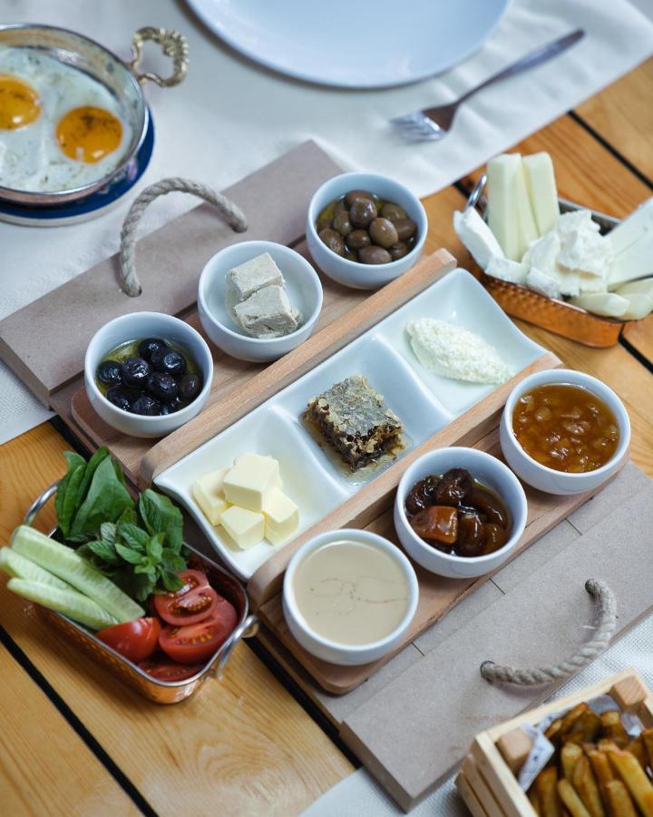 Oase Garden Hotel Чирали Экстерьер фото