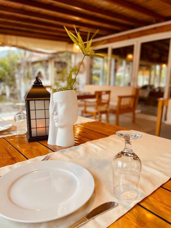 Oase Garden Hotel Чирали Экстерьер фото