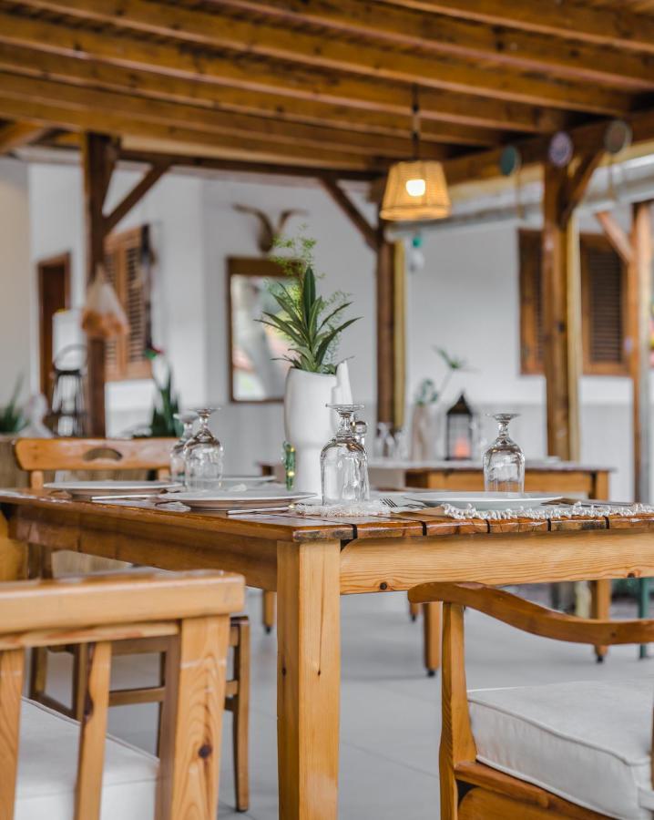 Oase Garden Hotel Чирали Экстерьер фото